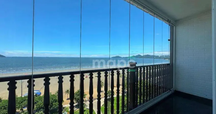 Apartamento à Venda no Gonzaga em Prédio Clássico com Vista Panorâmica do Mar