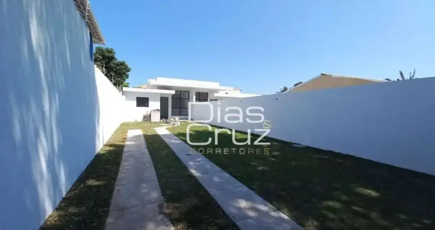 Casa com 3 quartos à venda, 90 m² por R$ 629.000 - Jardim Mariléa - Rio das Ostras/RJ