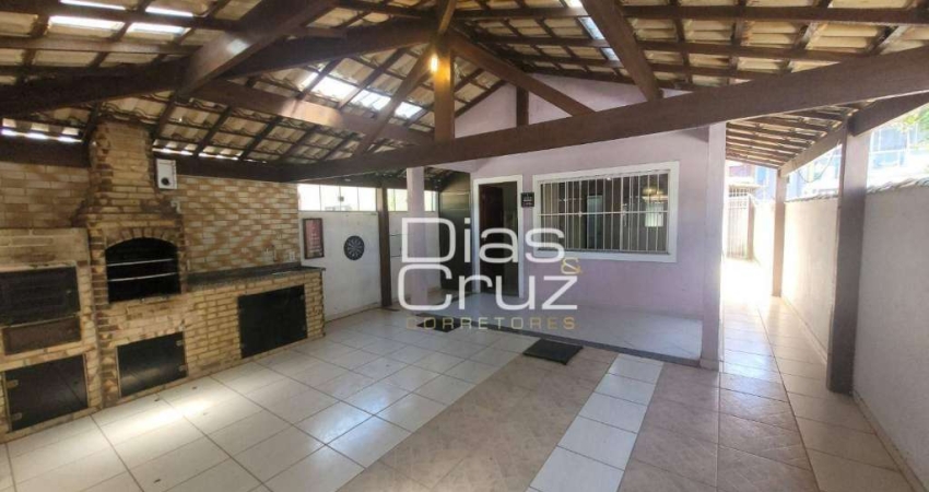 Duplex independente com 2 suites em Rio das Ostras!