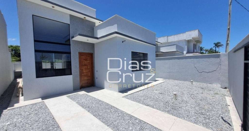 Casa com 3 quartos à venda, 85 m² por R$ 440.000 - Enseada das Gaivotas - Rio das Ostras/RJ