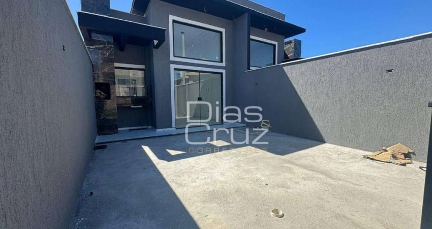 Casa com 2 quartos à venda, 65 m² por R$ 320.000 - Enseada das Gaivotas - Rio das Ostras/RJ