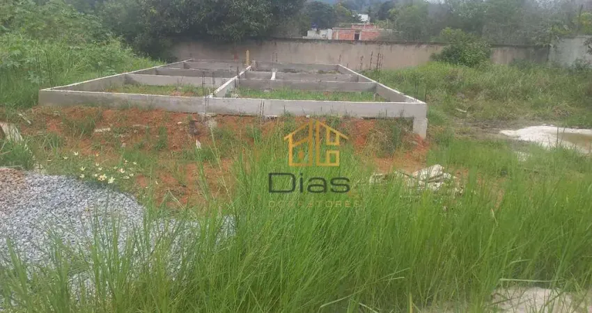 Oportunidade única! terreno com fundação pronta no condomínio vales da palmeira - 180m²