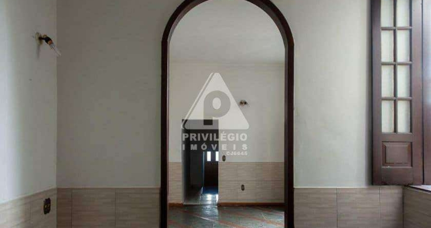 Incrível Casa de 2 Andares na Cruz Vermelha