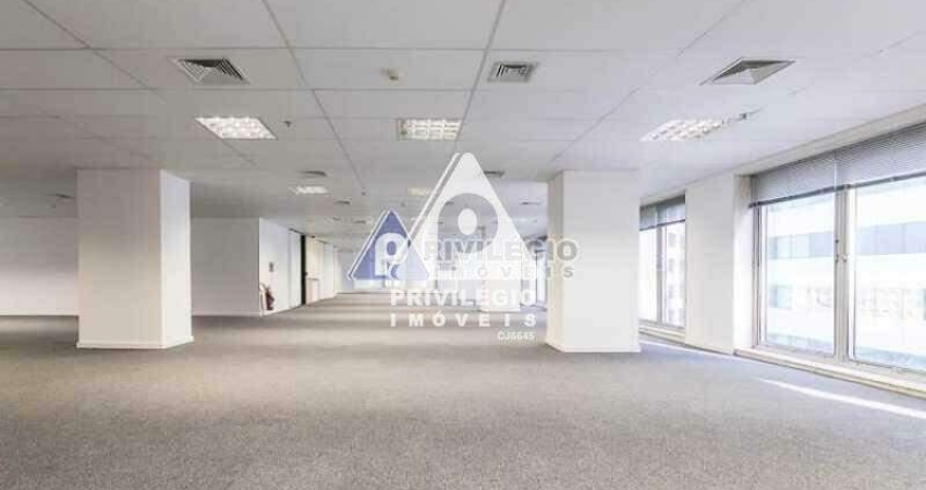 Andar comercial copa hall 5 banheiros ar central 10 vagas Rio de Janeiro Centro
