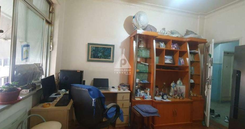Apartamento de 1 quarto (suíte), vista livre, 41m² - Rio Comprido