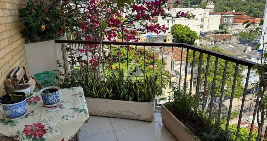 Excelente apartamento duplex com 195 m2 4 quartos 3 suites com área gourmet e sauna a vapor, 2 vagas na escritura