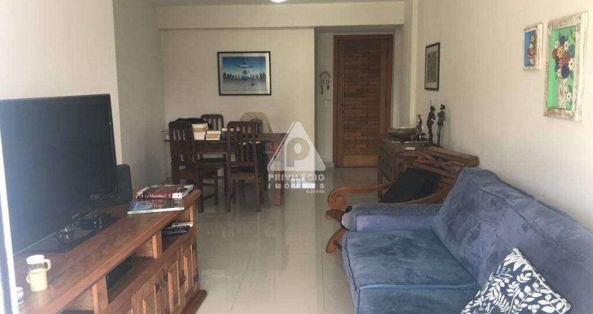 Excelente apartamento de 3 quartos, com varanda, 1 suíte, 3 banheiros, 1 vaga na Freguesia, Jacarepaguá