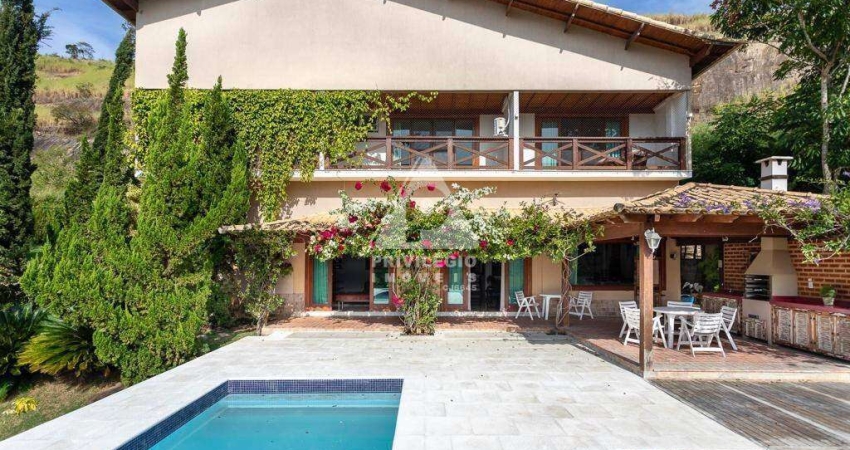 Casa em Condomínio à venda, 3 quartos, 3 suítes, 3 vagas, Moura Brasil - Três Rios/RJ