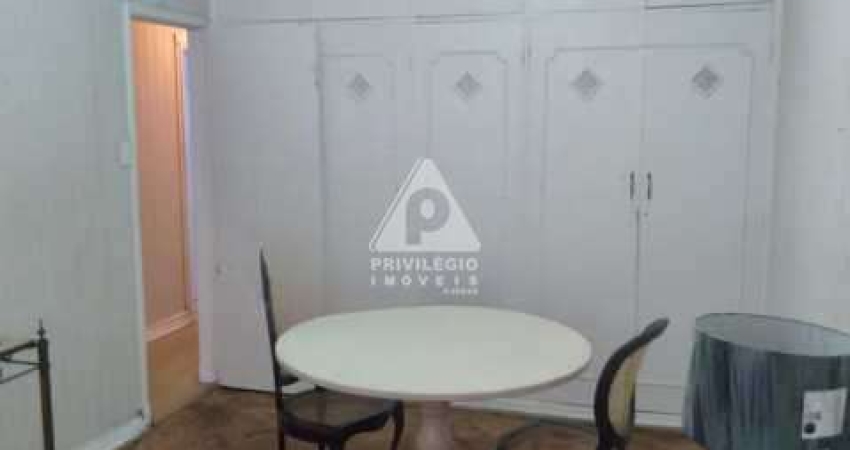 Apartamento à venda, 3 quartos, 1 vaga, Copacabana - RIO DE JANEIRO/RJ