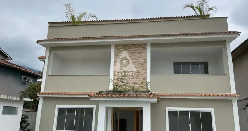 Casa com 5 quartos suítes em Vargem Grande disponível para venda na Privilégio Imóveis