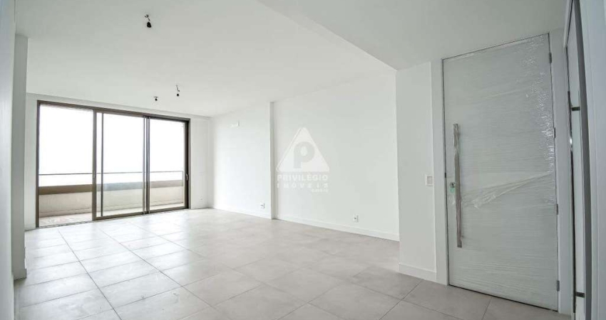 RIO BY YOO. Apartamentos luxuosos de 3 quartos, suíte, vaga e infraestrutura completa. A venda no Flamengo