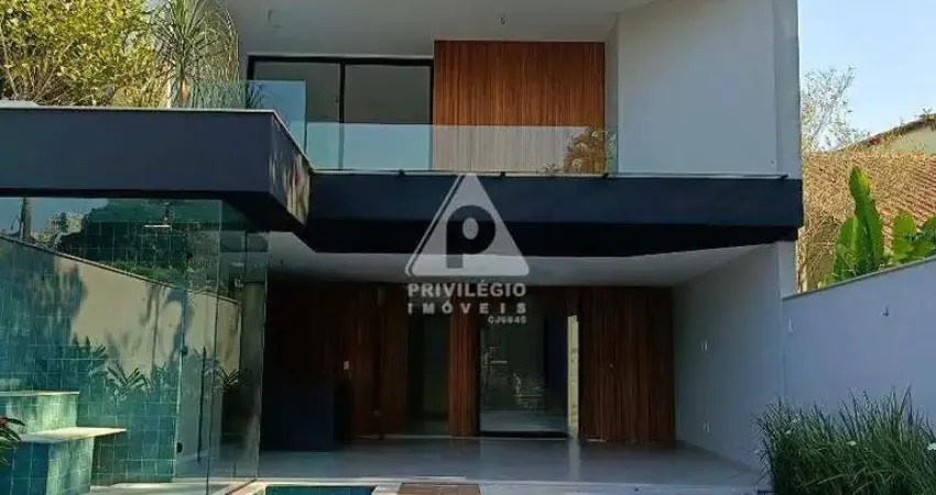 Casa Contemporânea - Barra da Tijuca - Rio Mar V - 5 suítes, sauna, piscina, espaço gourmet