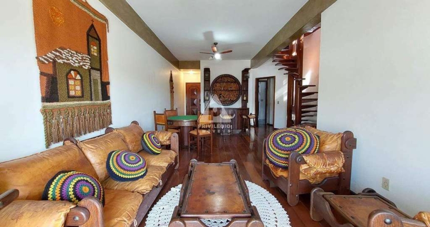 Apartamento duplex à venda, 3 quartos, 1 suíte, 4 banheiros, 257m², Tijuca - RJ