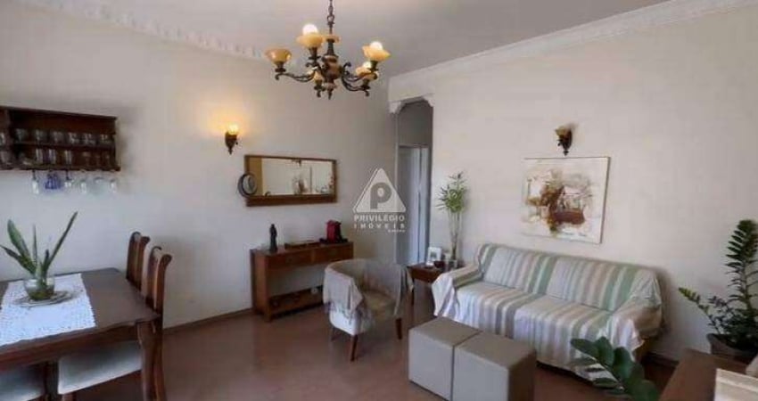 Cobertura Linear com 3 quartos e 2 vagas em Botafogo, Rio de Janeiro, RJ.