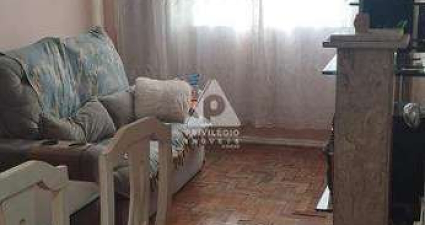 Apartamento de 2 Quartos no Flamengo com dependência Completa disponível pra venda na Privilégio Imóveis