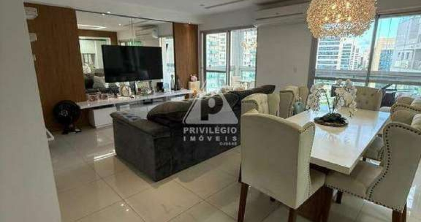Apartamento duplex,2 suítes,Barra Olímpica,Barra da Tijuca.