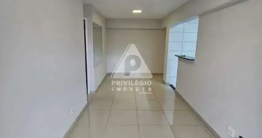 Apartamento com 2 quartos e 1 vaga de garagem à venda na Tijuca