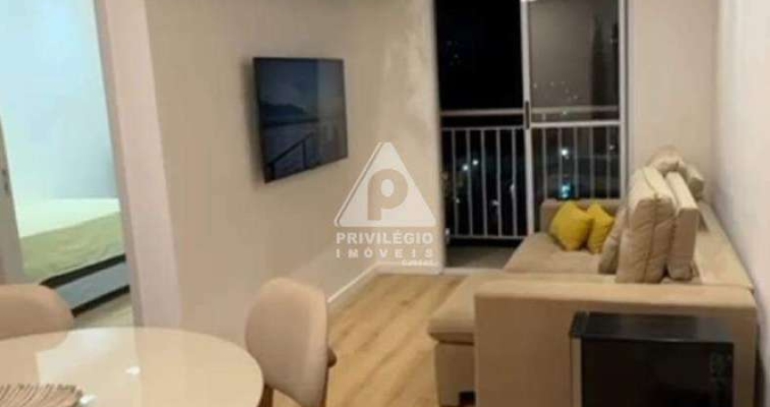 Apartamento no Condomínio Summer - 2 Quartos, sendo 1 suíte, 1 vaga - Jacarepaguá