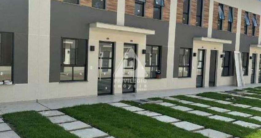 Charmosa Casa em Condomínio Completo – Vargem Grande