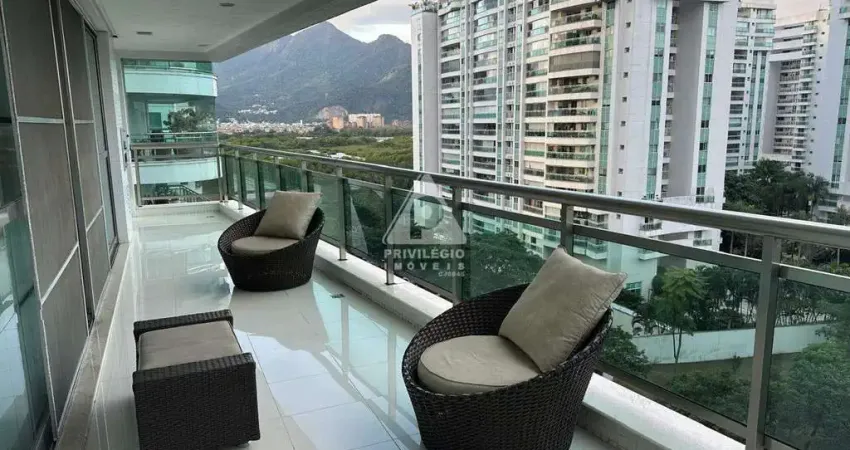 Apartamento à venda, 04 quartos, 04 suítes, 03 vagas, barra da tijuca península