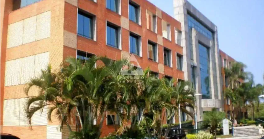 Sala comercial no via parque offices - 1 sala , 1 banheiro , 1 vaga de garagem - barra da tijuca