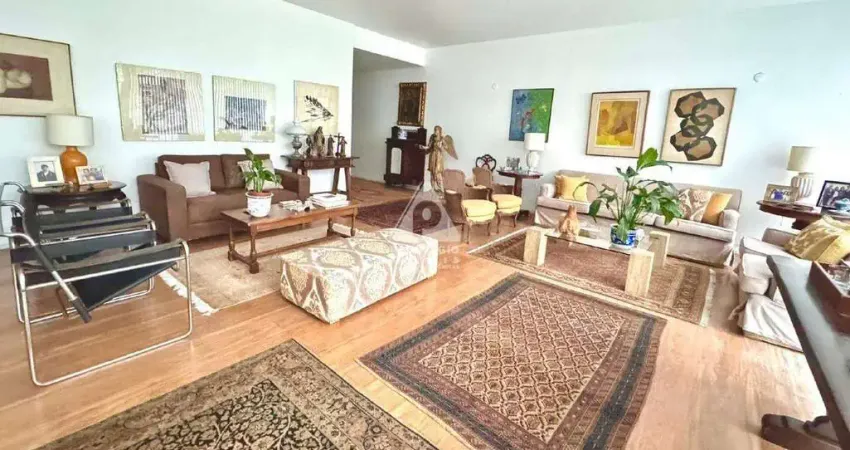 Apartamento com 242m² - 4 quartos (1 suíte) com 2 vagas no posto 6, copacabana-rj