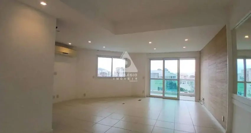 Apartamento excelente 3 quartos, sala em dois ambientes com varanda vista livre e infraestrutura completa no humaitá.