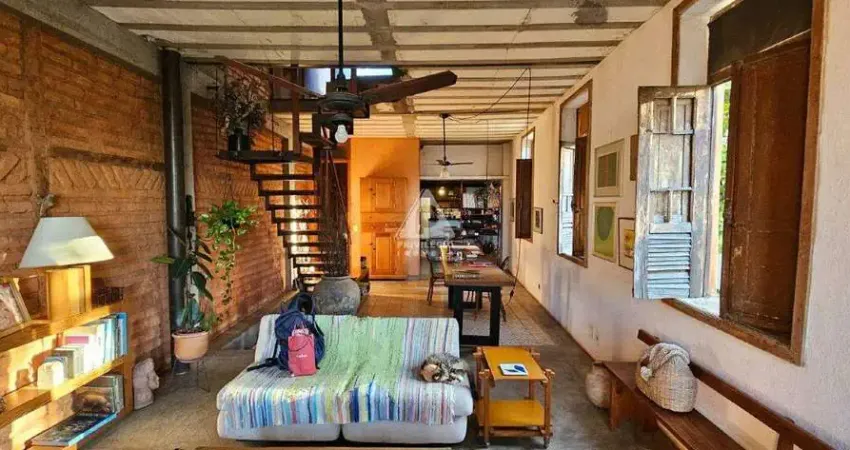 Casa com 2 quartos à venda na Travessa Fluminense, --, Santa Teresa, Rio de Janeiro