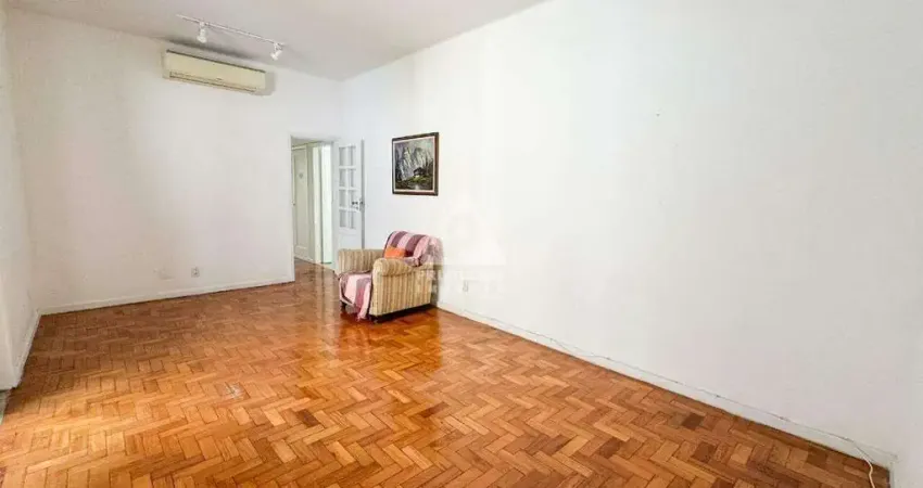 Oportunidade única no coração do leblon! apartamento de fundos, silencioso e espaçoso (120m²)!