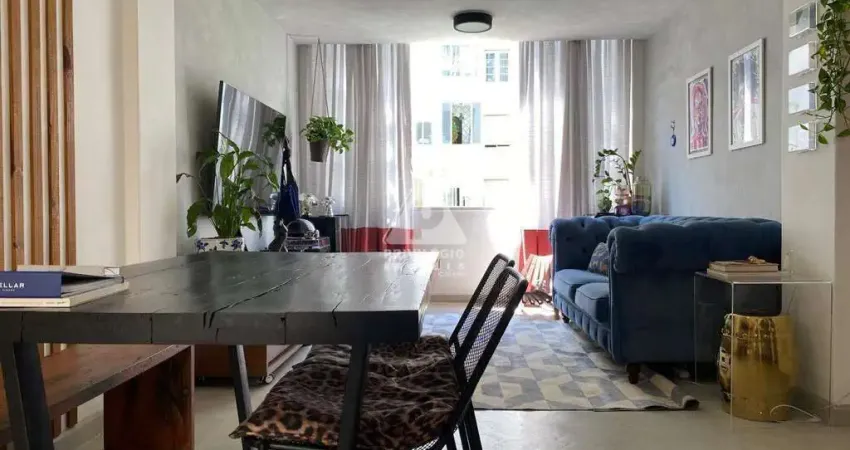 Apartamento de 2 quartos a venda em copacabana a poucos metros da estação do metrô e praia