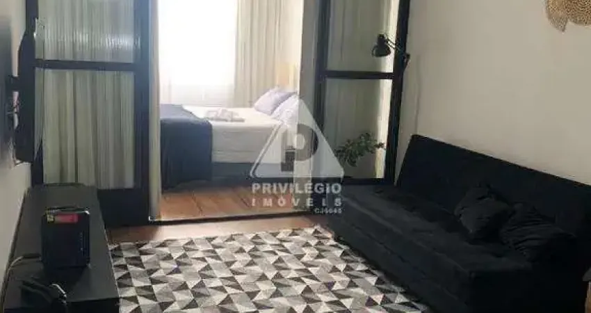 Vendo lindo apartamento quarto e sala em copacabana – de frente, 41m2