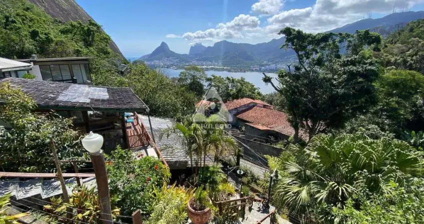 Casa de rua à venda, 3 quartos, 2 suítes, 2 vagas, lagoa - rio de janeiro/rj