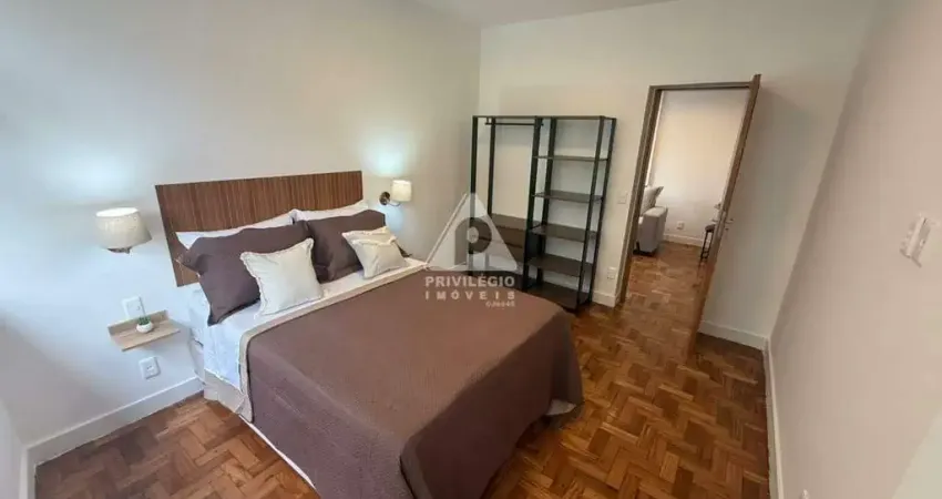 Apartamento, 52m², sala e quarto, pronto para entrar e morar na Rua Alcindo Guanabara. Aceita AIRBNB, portaria 24h e circuito interno de segurança