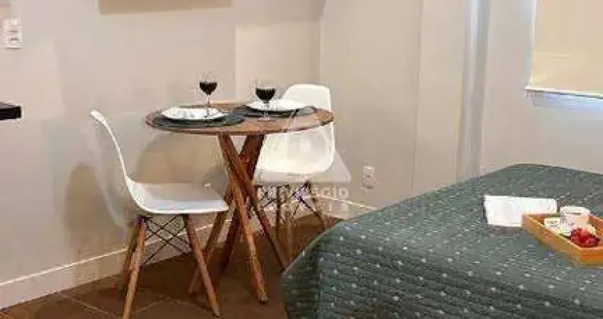 Apartamento à venda na Rua Riachuelo, --, Centro, Rio de Janeiro