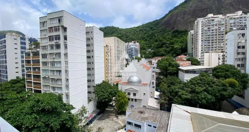 Original 3 quartos, 1 vaga de garagem. Vista para montanhas!! 200m²