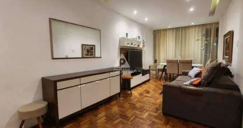 Apto reformado - 2 quartos (suíte) na r. professor gastão bahiano - posto 5, copacabana