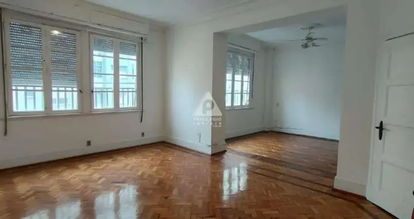 Edifício referência no posto 2! apartamento com 150m² e 3 quartos com 1 vaga na escritura!