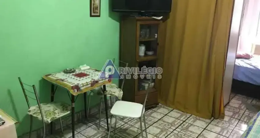 KitnetConjugado à venda, 1 quarto, Copacabana - RIO DE JANEIRO/RJ