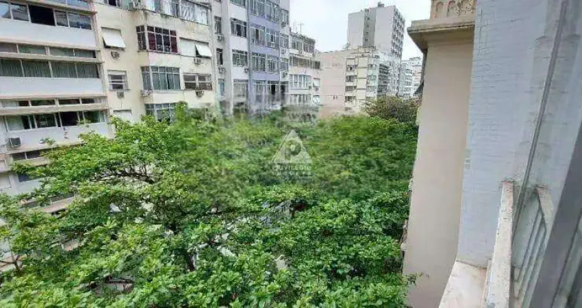 Apartamento à venda, 2 quartos, 1 suíte, 1 vaga, Copacabana - RIO DE JANEIRO/RJ