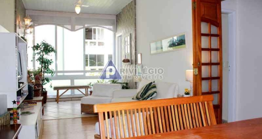 Apartamento à venda, 3 quartos, 1 suíte, 1 vaga, Copacabana - RIO DE JANEIRO/RJ