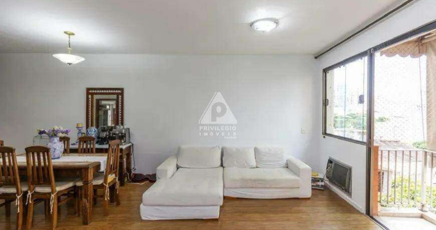 5 quartos sendo 2 suites, piscina, area gourmet, vaga, reformado