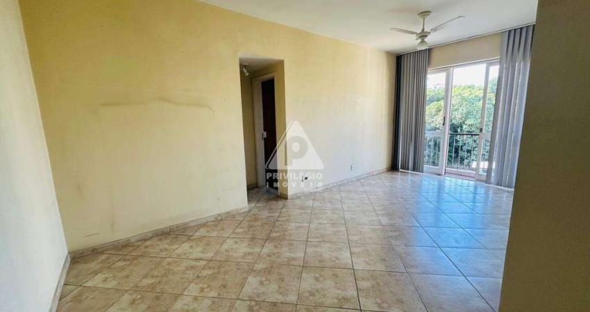 Sala quarto com varanda e com dependência completa e com infraestrutura completa e vaga na escritura no Humaitá