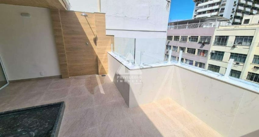 Cobertura reformada com vista para o Cristo