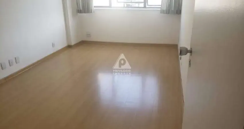 Sala comercial, em galeria, 25 mts, vista livre, em ipanema.