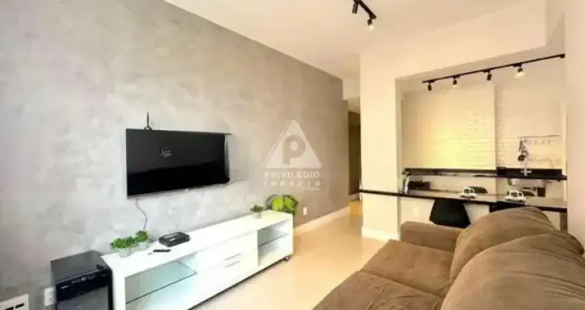 Apartamento reformado à venda na gávea – 2 quartos, 1 vaga, vista para o cristo