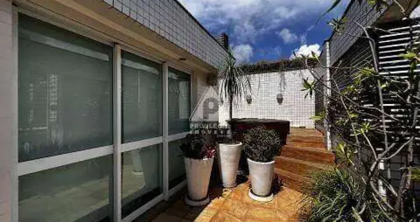 Cobertura Duplex no Condomínio Maison Leblon