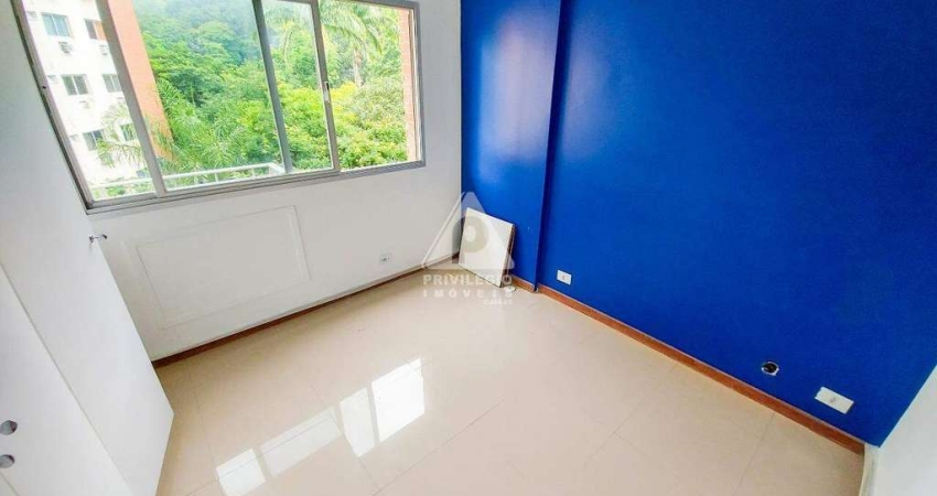 Apartamento à venda na Gavea, vista livre, varanda, 3 quartos, vaga na Escritura