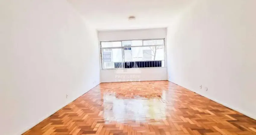Excelente Apartamento 4 Quartos, 1 Vaga a Venda no Coração do Leblon