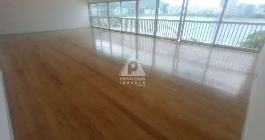 Apartamento residencial na urca (rj) — 270 m², 5 quartos, frente, com churrasqueira