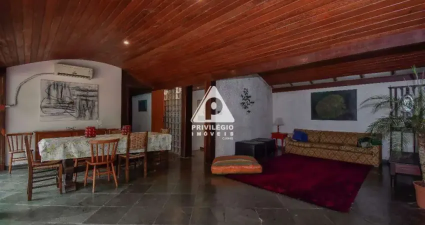 Casa com 6 quartos à venda na Rua Cosme Velho, --, Cosme Velho, Rio de Janeiro